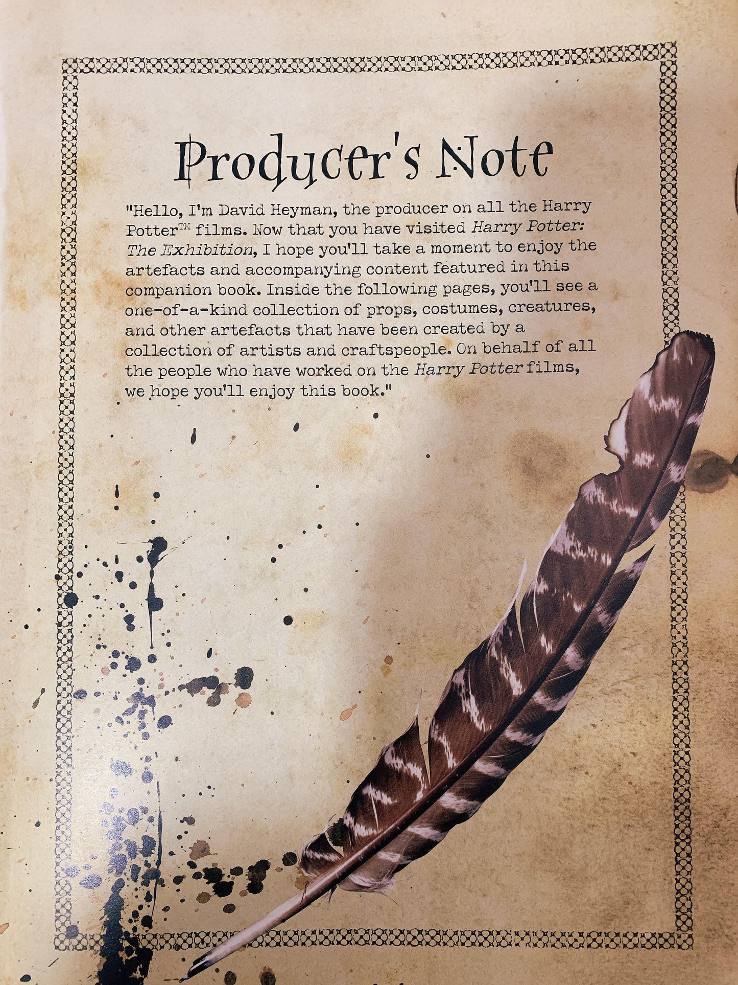 Harry Potter the Exhibition: Official Exhibition Guide (Collectible)