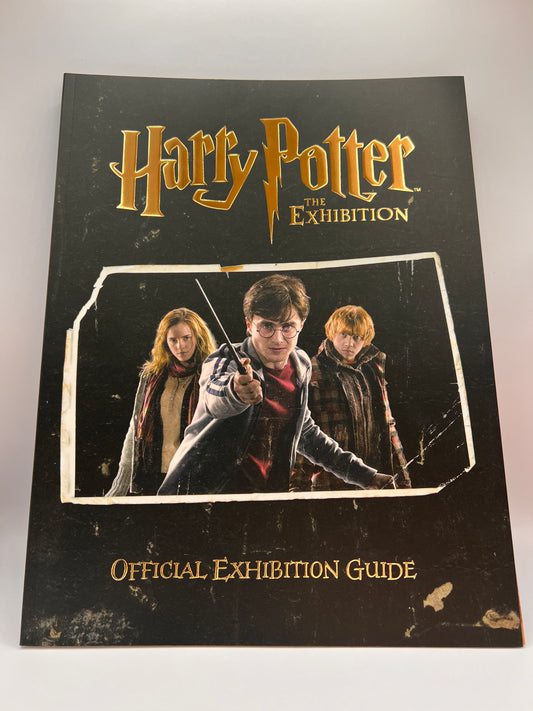 Harry Potter the Exhibition: Official Exhibition Guide (Collectible)